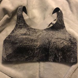 Lululemon Enlite Bra!